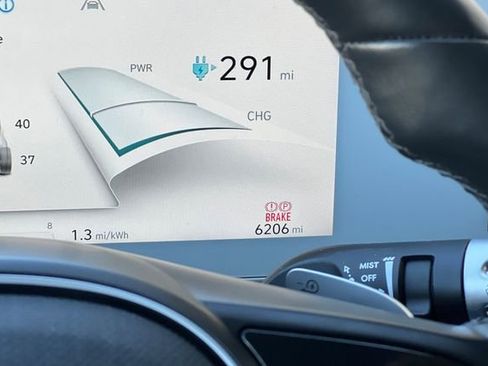 Certified 2024 Hyundai Ioniq 5 SEL image 34