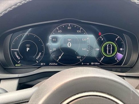 Used 2025 MAZDA CX-70 Plug-In Hybrid w/ Premium Plus AWD/4WD image 3