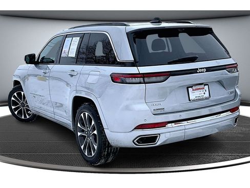 Certified 2025 Jeep Grand Cherokee Overland w/ Luxury Tech Group IV image 2