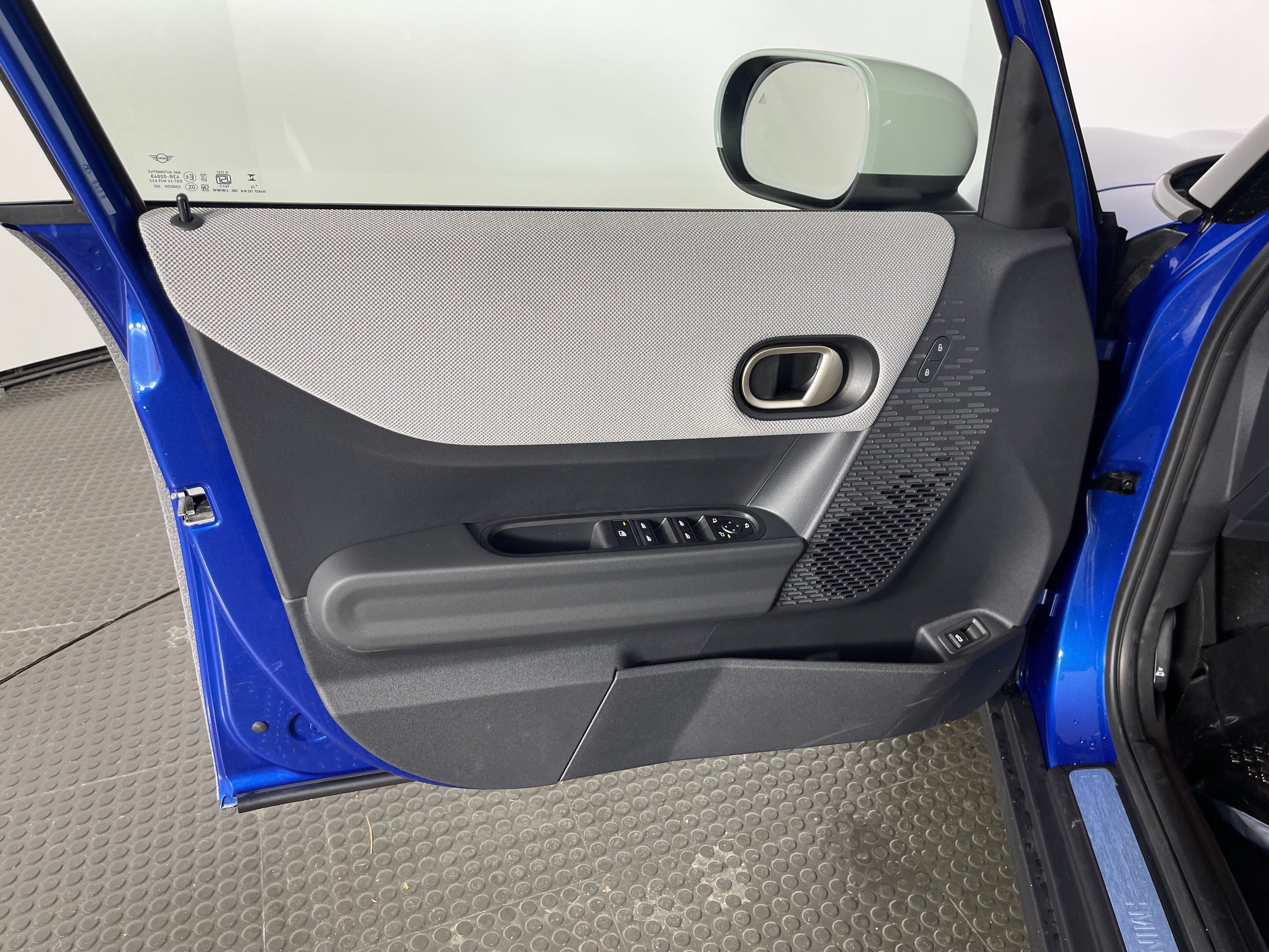 New 2027 MINI Cooper 4-Door Hardtop FWD image 10