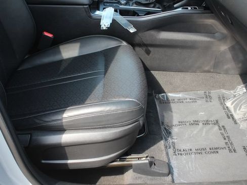 Used 2023 Kia Sorento S w/ Panoramic Sunroof Package AWD/4WD image 33