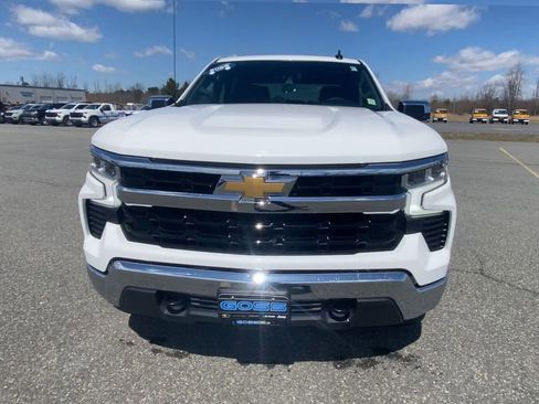 Certified 2026 Chevrolet Silverado 1500 LT AWD/4WD image 3