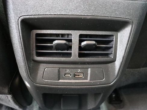 Used 2023 GMC Canyon Elevation w/ Convenience Package image 15