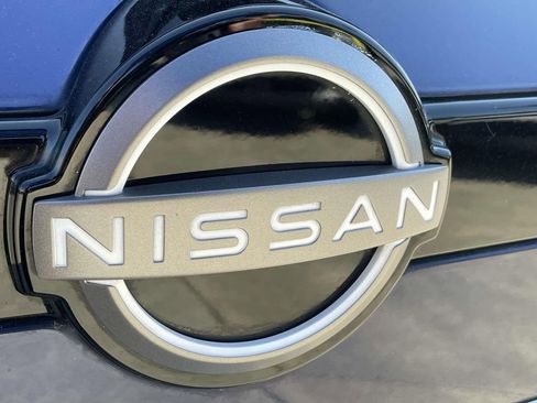 Used 2024 Nissan Pathfinder SL w/ SL Premium Package image 9