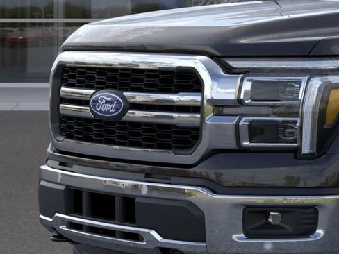 New 2025 Ford F150 Lariat w/ Equipment Group 502A High AWD/4WD image 18