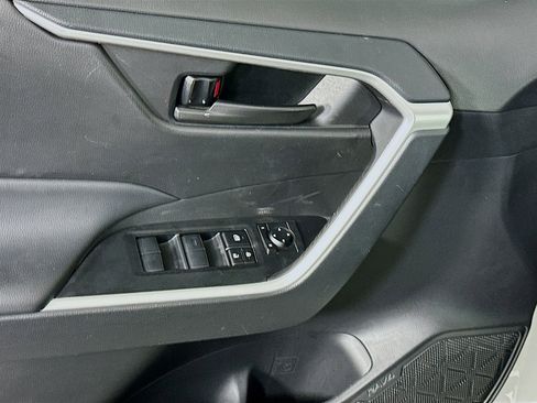 Used 2024 Toyota RAV4 LE image 15