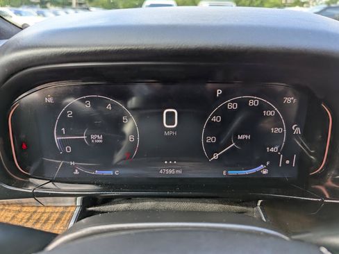 Used 2022 Jeep Grand Wagoneer Series II w/ Convenience Group III AWD/4WD image 19