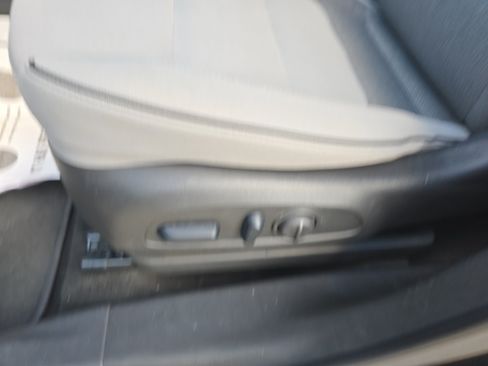 Used 2024 Chevrolet TrailBlazer LT w/ Convenience Package FWD image 19