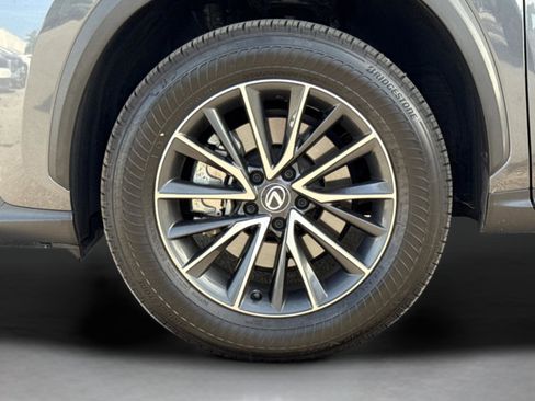 Used 2025 Lexus NX 250 FWD w/ Towing Package (2000 Lbs) image 31