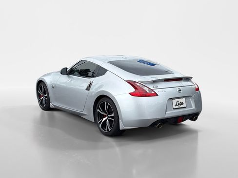Used 2020 Nissan 370Z Touring Sport RWD image 6