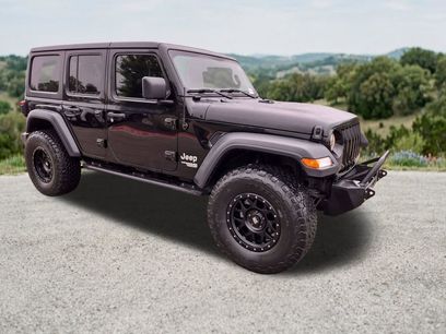 Used 2018 Jeep Wrangler Unlimited Sport S