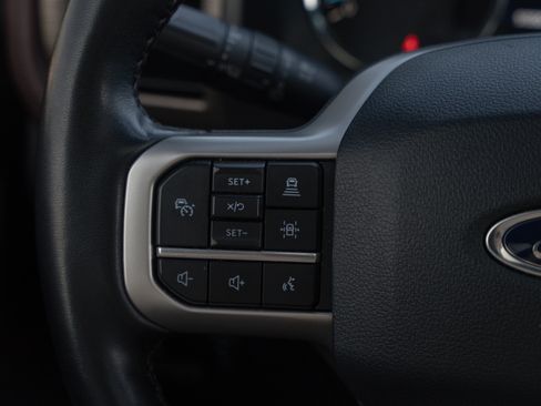 Used 2024 Ford Expedition Max Limited image 23