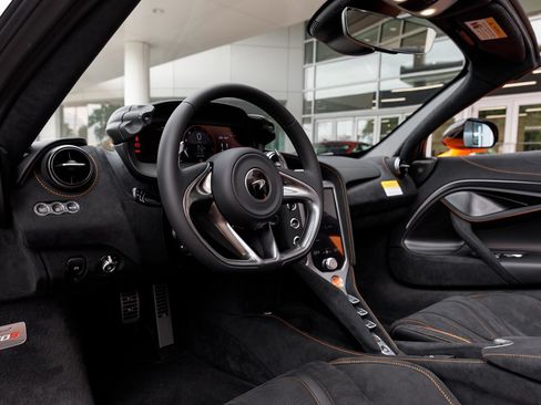 New 2027 McLaren 750S Spider RWD image 50