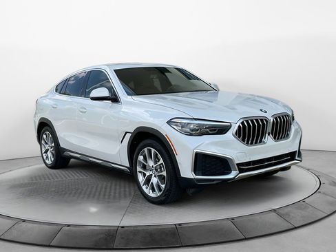 Used 2022 BMW X6 xDrive40i w/ Premium Package AWD/4WD image 1