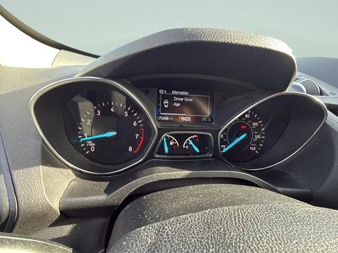 Certified 2019 Ford Escape SE image 23