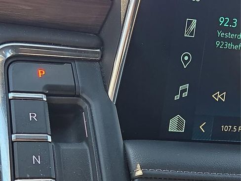 Used 2024 Chevrolet Tahoe LT image 29