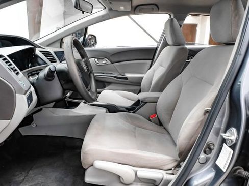 Used 2012 Honda Civic LX image 4