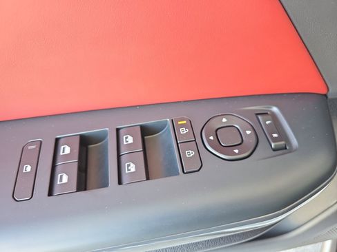 Certified 2025 Kia K4 GT-Line w/ GT-Line Premium Package image 28