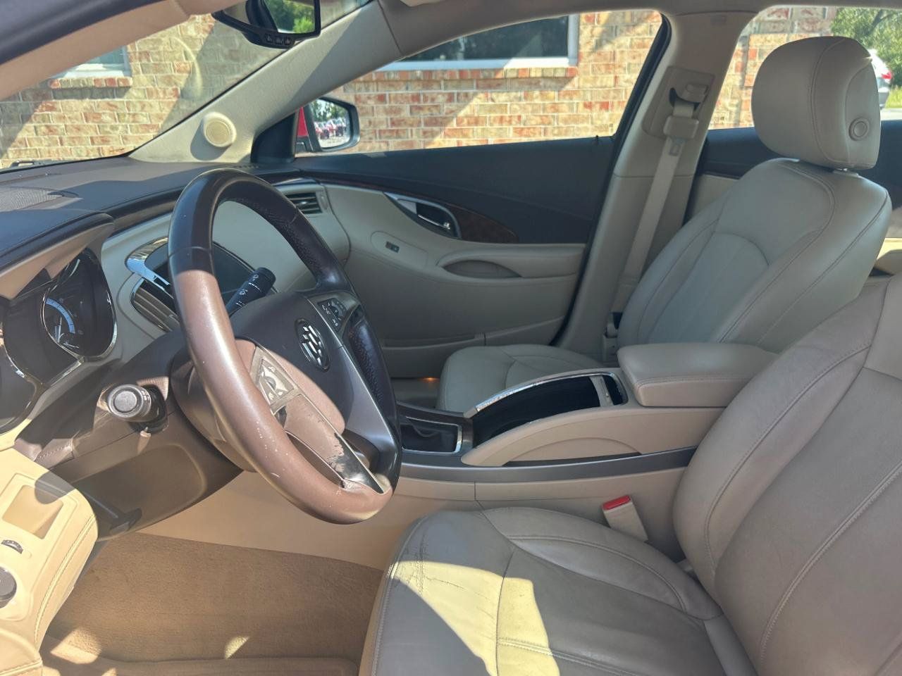 Used 2011 Buick LaCrosse CXL FWD image 17