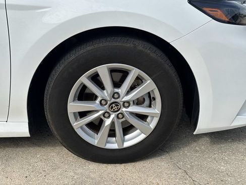 Used 2025 Toyota Camry LE FWD image 6