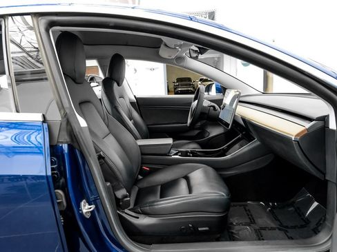 Used 2019 Tesla Model 3 Standard Range Plus RWD image 40