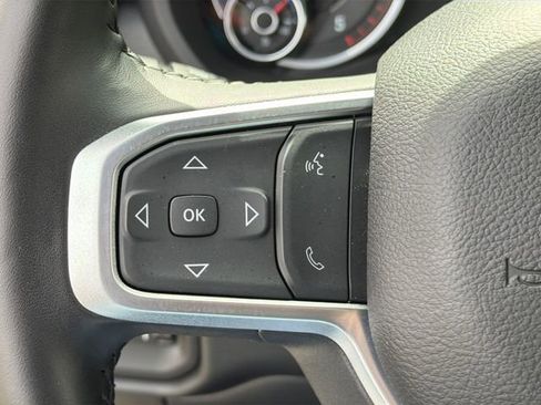 Used 2024 RAM 3500 Big Horn w/ Sport Appearance Package image 28