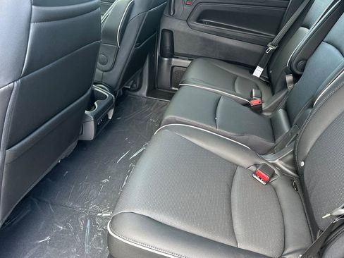 New 2026 Honda Odyssey Elite image 13