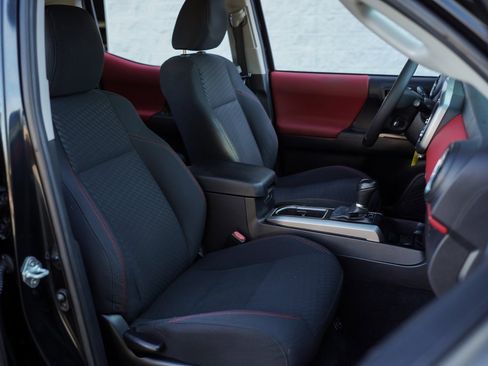 Used 2021 Toyota Tacoma SR5 image 24