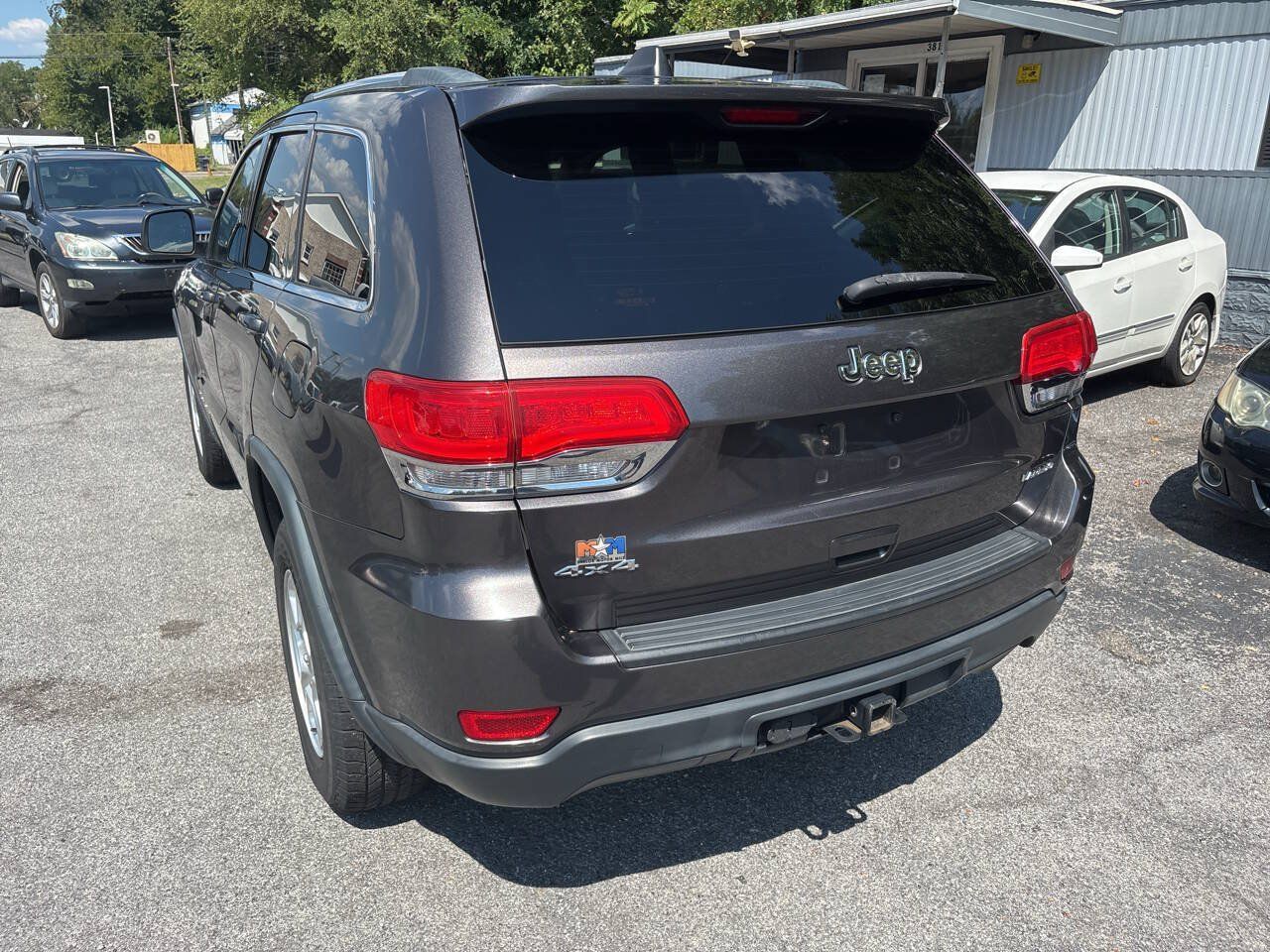 Used 2014 Jeep Grand Cherokee Laredo w/ Quick Order Package 23E AWD/4WD image 12