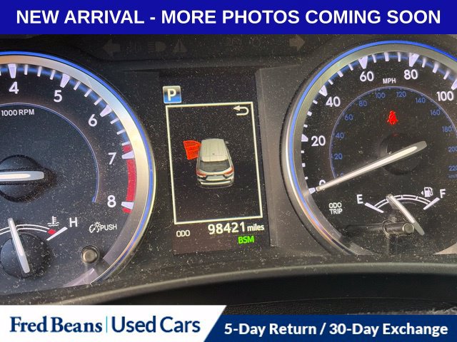 Used 2017 Toyota Highlander SE w/ Carpet Mat Package AWD/4WD image 14