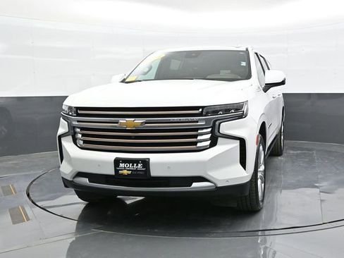 Used 2024 Chevrolet Suburban High Country w/ Max Trailering Package image 2