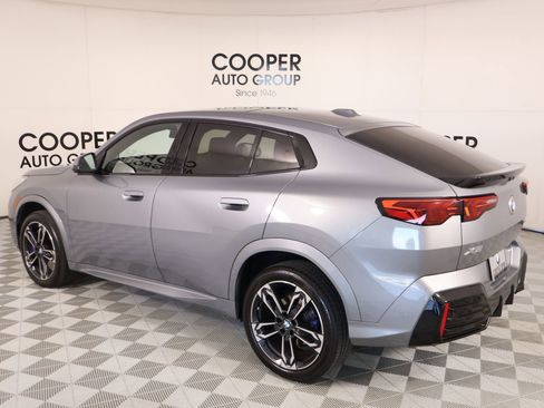 Used 2025 BMW X2 xDrive28i AWD/4WD image 24