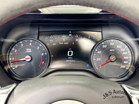 Used 2023 Chevrolet Camaro ZL1 RWD image 15