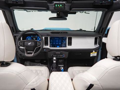 Used 2025 Ford Bronco 4-Door image 34
