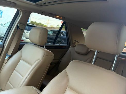 Used 2011 Mercedes-Benz ML 350 4MATIC image 23