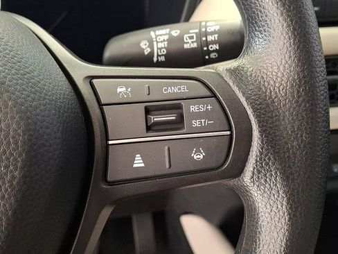 Used 2023 Honda HR-V LX image 24