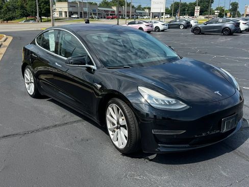 Used 2018 Tesla Model 3 Long Range AWD/4WD image 4