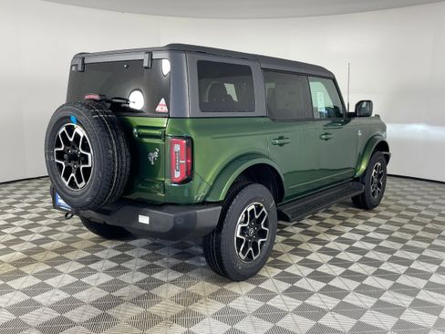 New 2025 Ford Bronco Outer Banks AWD/4WD image 6