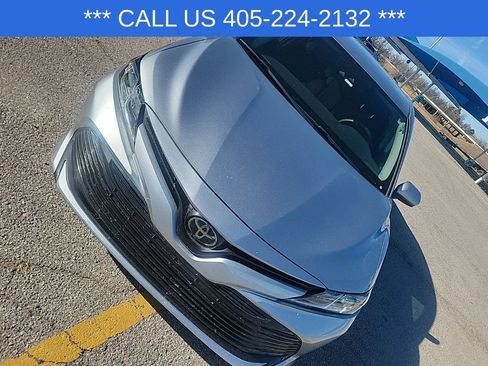 Used 2020 Toyota Camry LE image 24