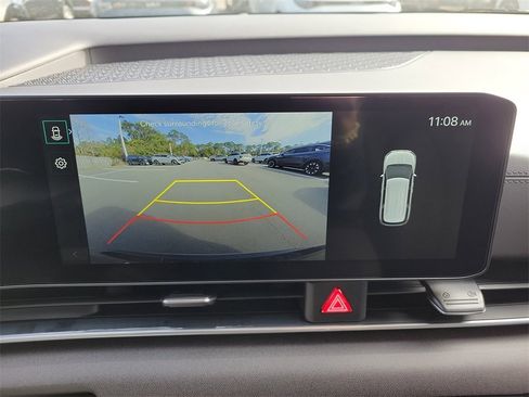 New 2026 Kia Carnival EX image 32