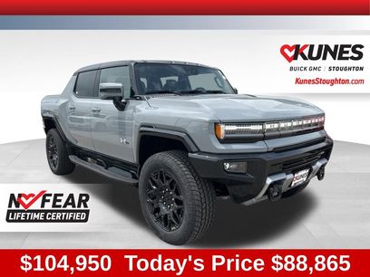 New 2025 GMC Hummer EV 2X w/ LPO, Dark Essentials Package