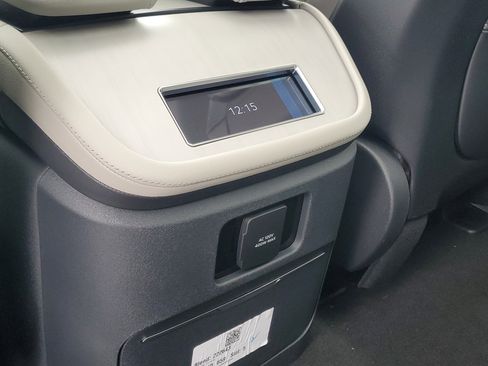 New 2026 Lincoln Navigator Reserve w/ Jet Appearance Package image 29