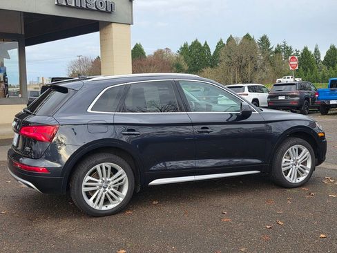 Used 2018 Audi Q5 2.0T Premium Plus w/ Premium Plus Package image 29