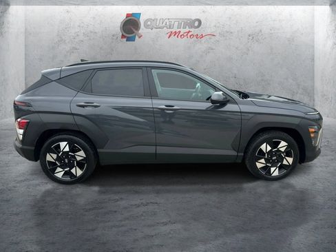 Used 2024 Hyundai Kona SEL w/ Convenience Package FWD image 7