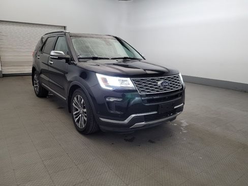 Used 2018 Ford Explorer Platinum AWD/4WD image 10