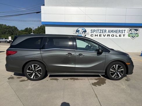 Used 2018 Honda Odyssey Elite image 11