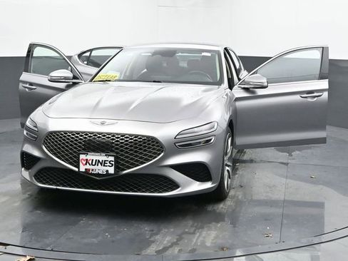 Used 2025 Genesis G70 2.5T image 52