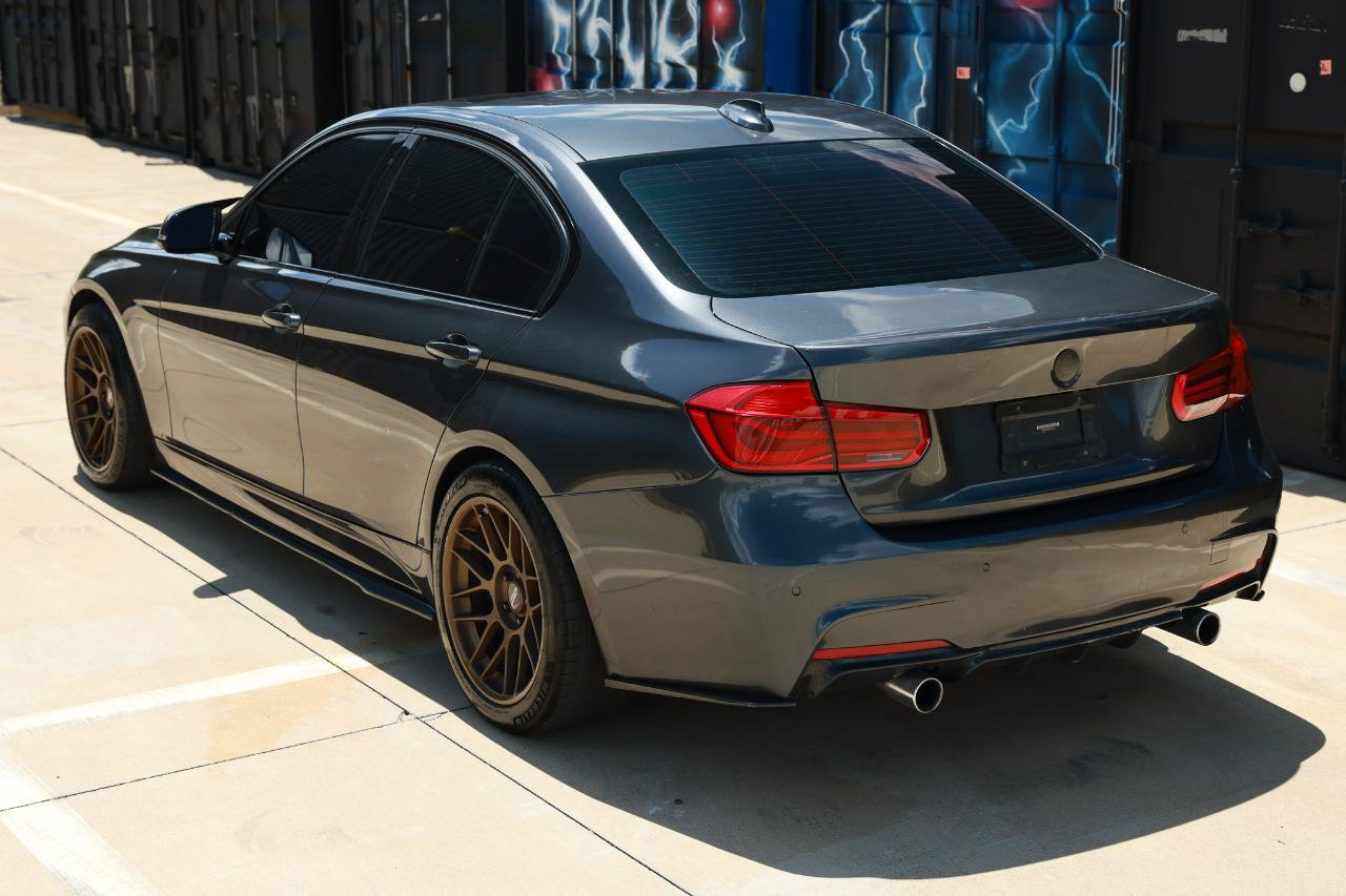 Used 2017 BMW 340i Sedan RWD image 5