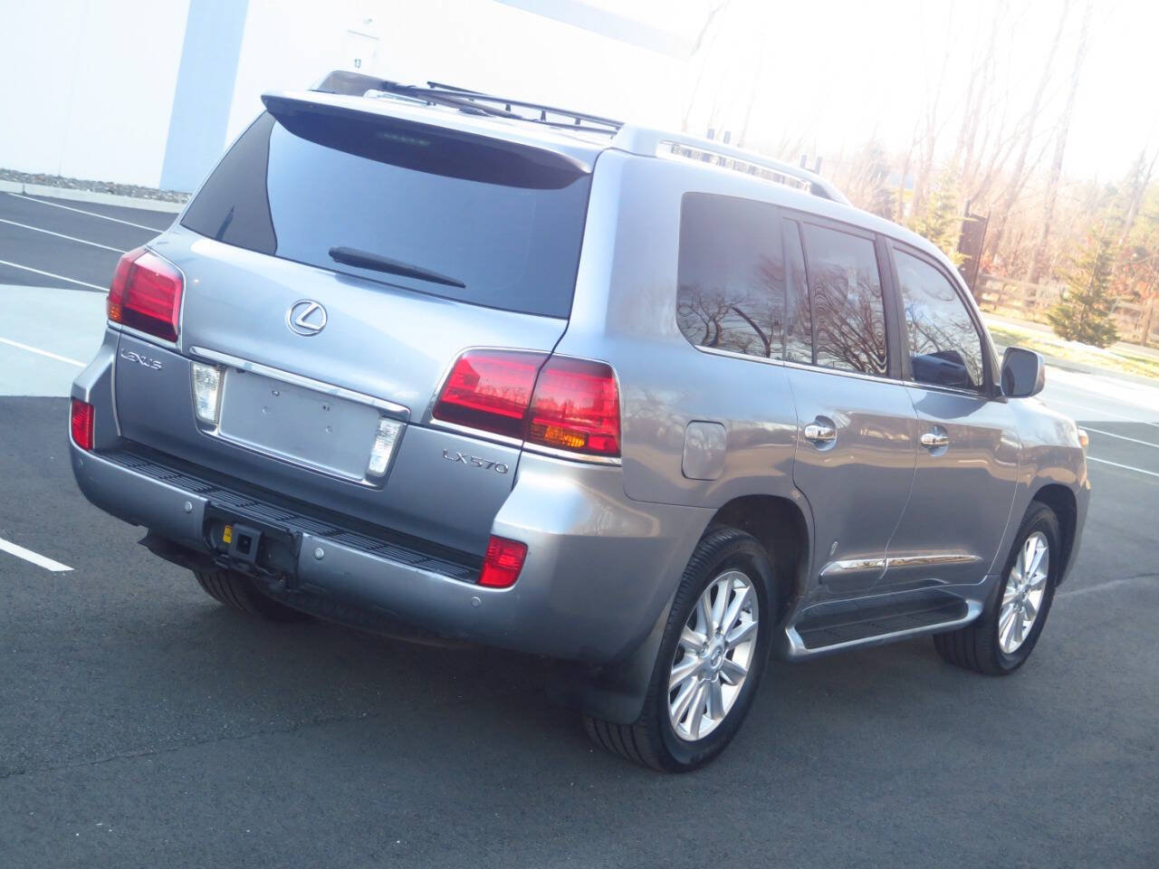 Used 2008 Lexus LX 570 4WD w/ Technology Pkg image 37