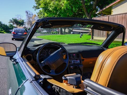Used 1991 MAZDA MX-5 Miata Special Edition image 53